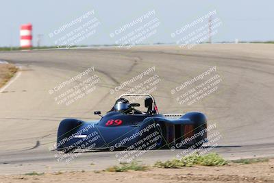 media/Apr-30-2022-CalClub SCCA (Sat) [[98b58ad398]]/Group 6/Race (Outside Grapevine)/